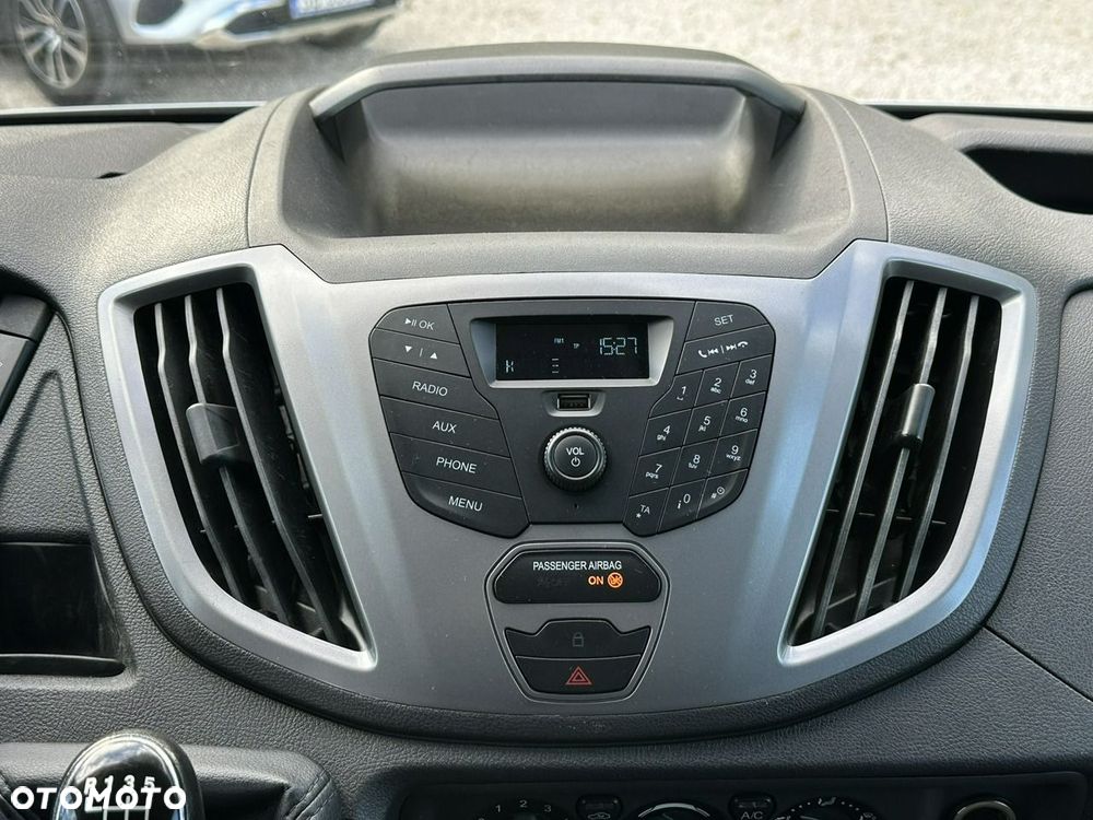 Ford Transit - 19