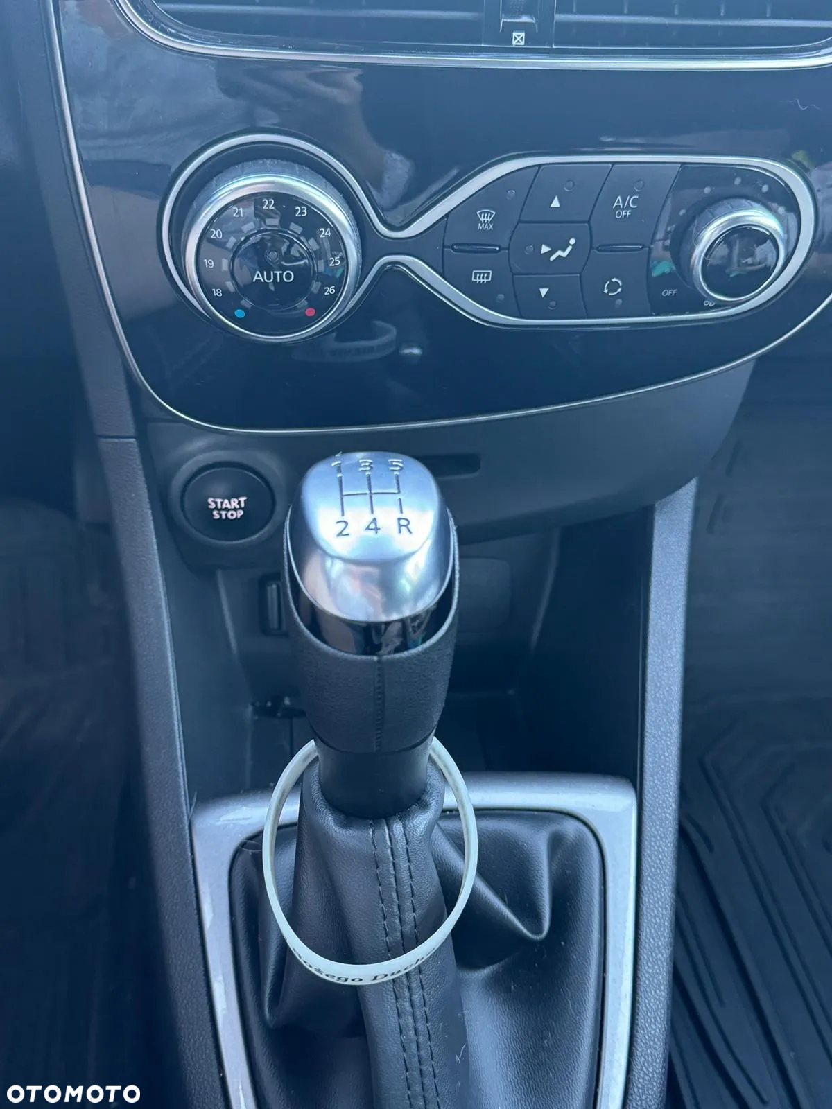 Renault Clio 1.2 16V Limited - 11