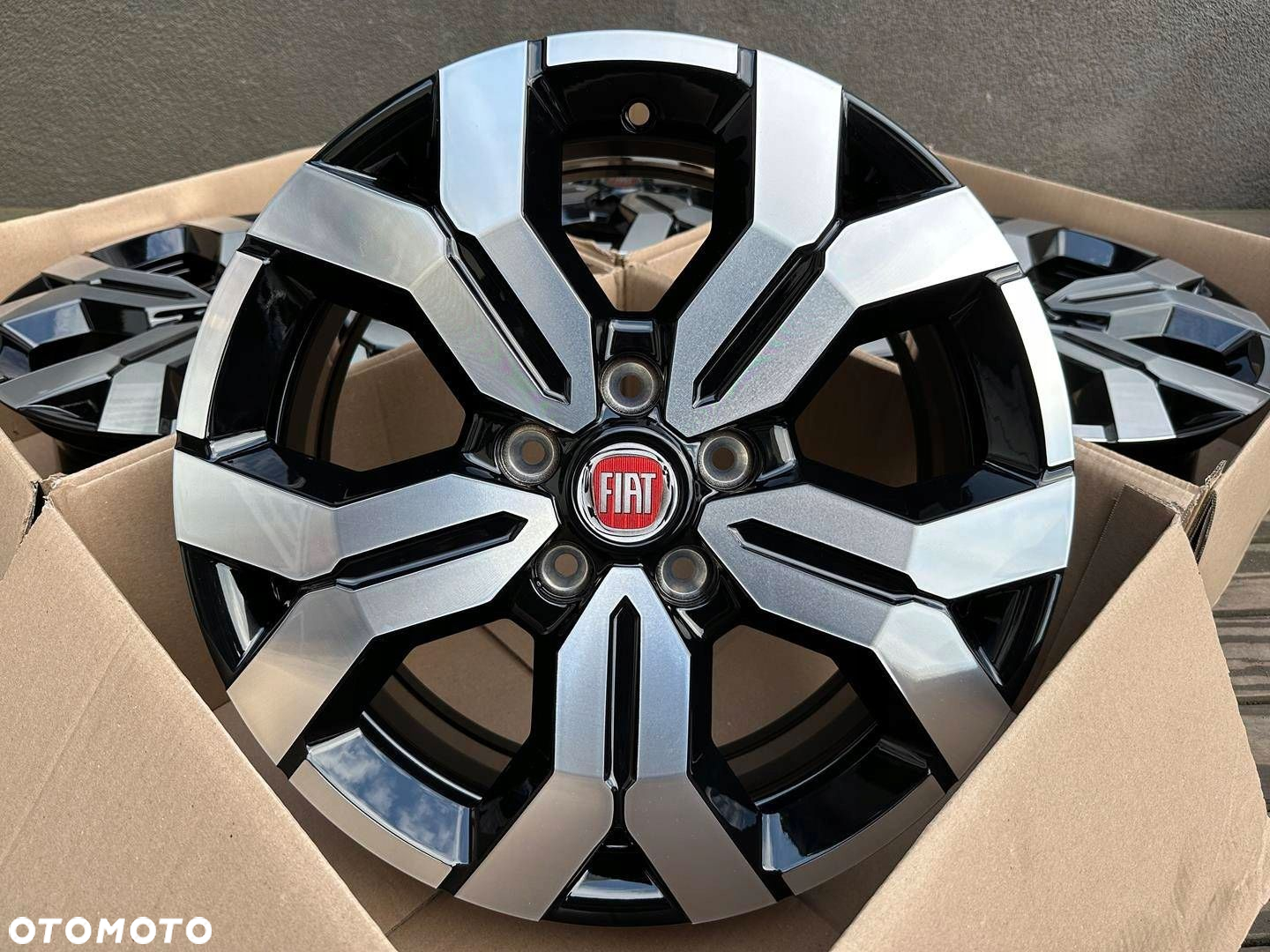 Felgi 17cali Fiat Talento wzmacniane BUS 5x114,3 - 3