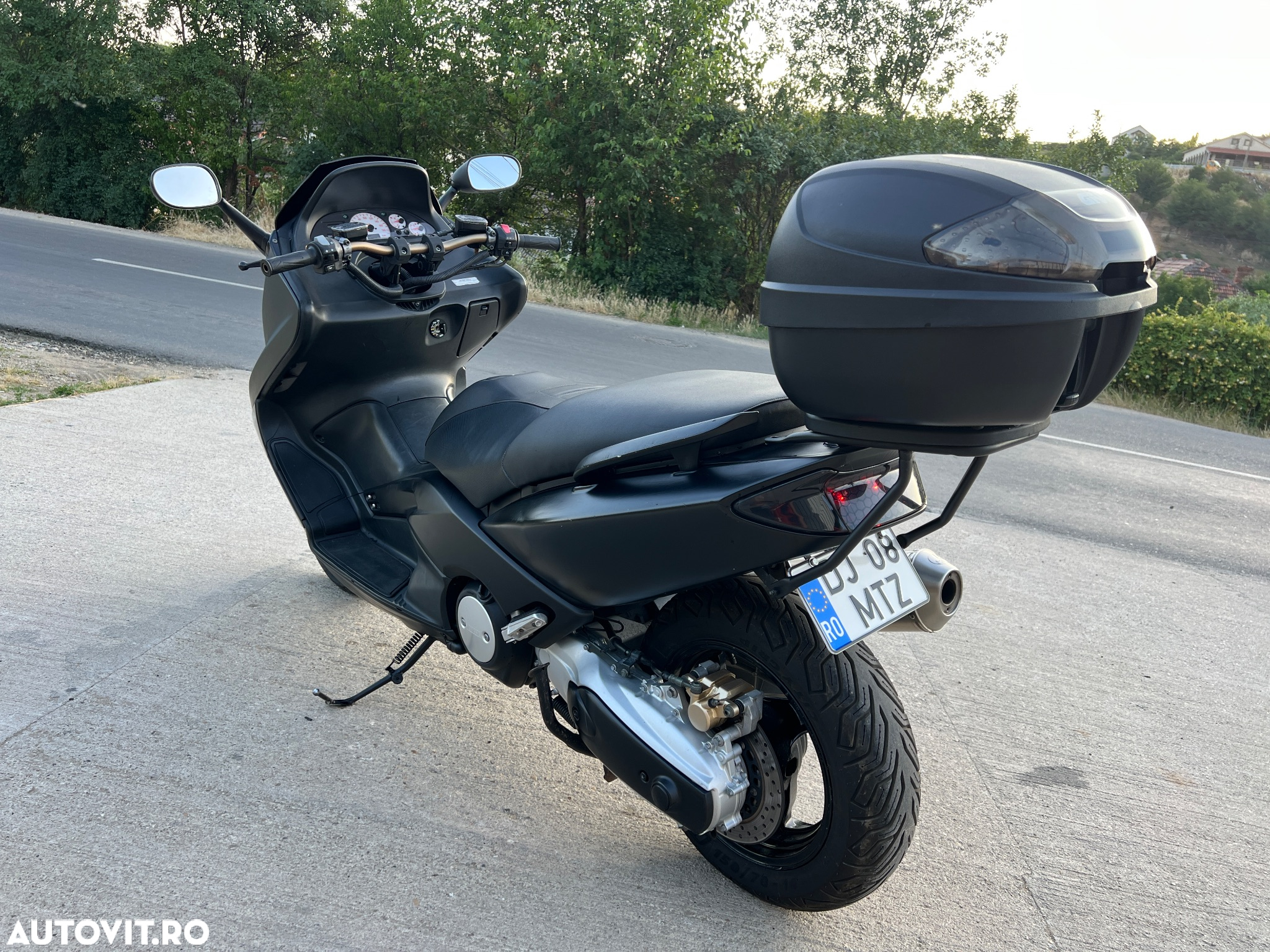 Yamaha XP 500 T-Max - 4