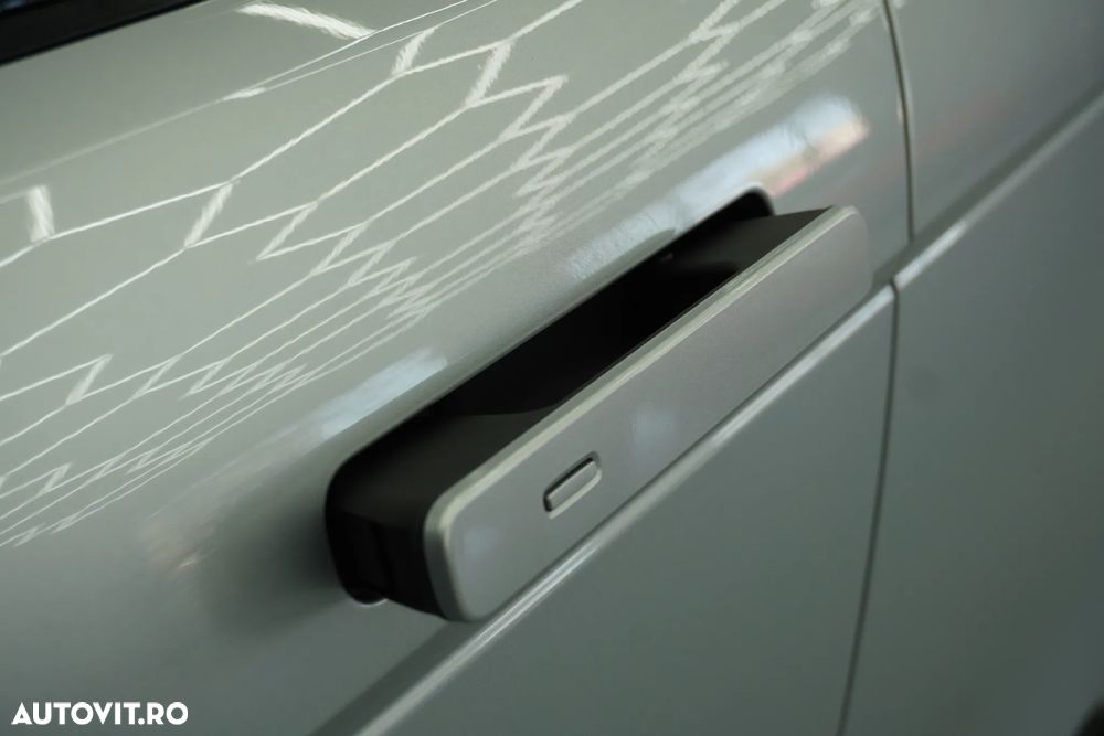 Land Rover Range Rover Evoque 2.0 D150 R-Dynamic - 9