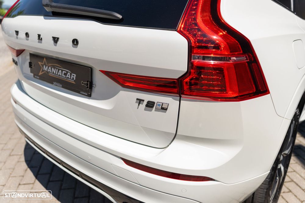 Volvo XC 60 2.0 T8 PHEV R-Design AWD - 29