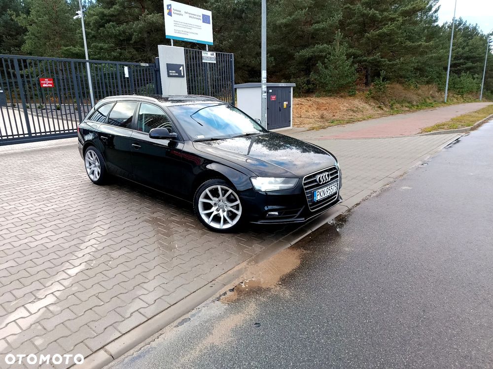 Audi A4 Avant - 30