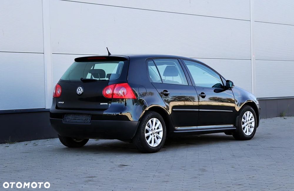 Volkswagen Golf V 1.6 Trendline - 10