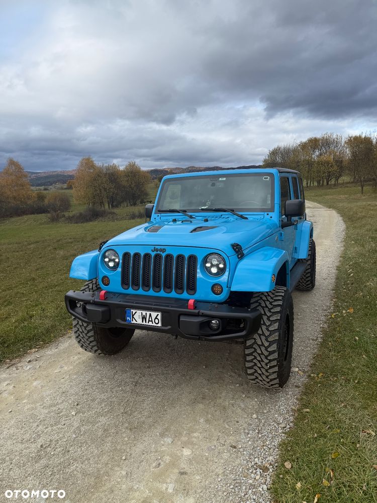 Jeep Wrangler - 1