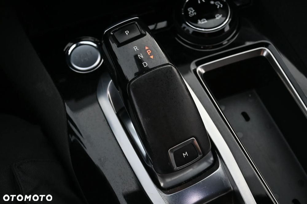 Peugeot 3008 BlueHDi 180 Stop & Start EAT6 GT - 31