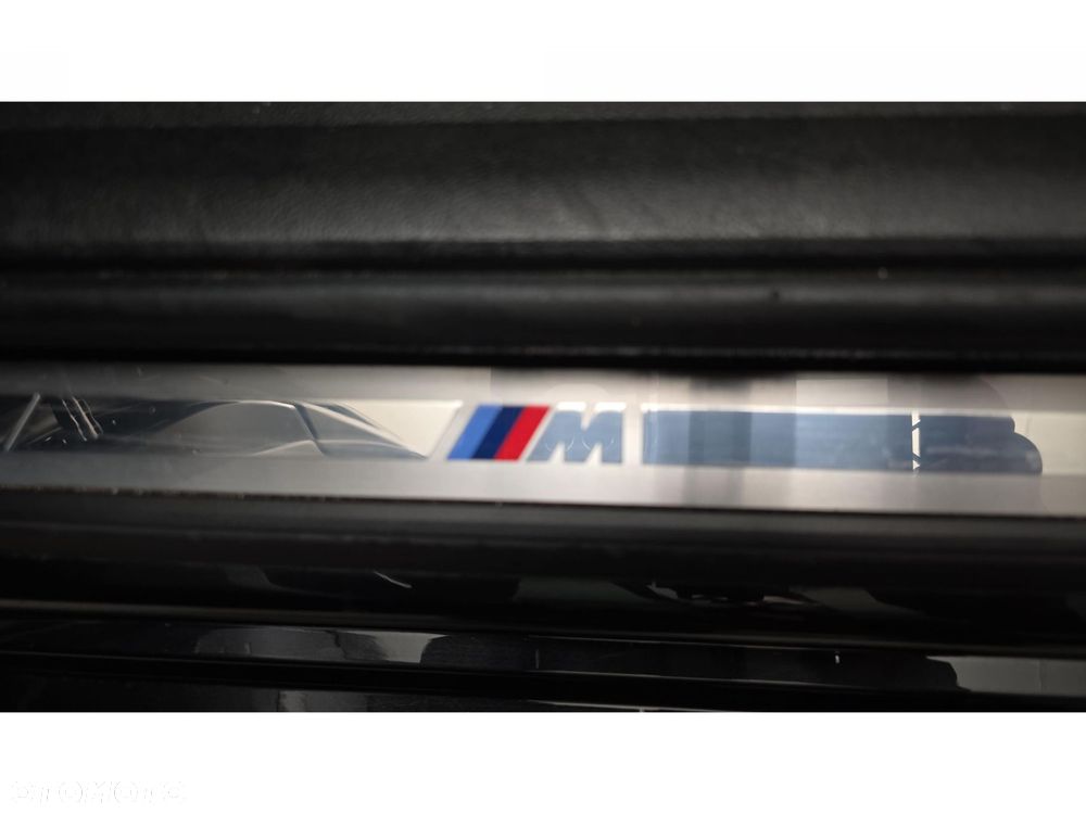 BMW Seria 3 320d xDrive mHEV M Sport - 31