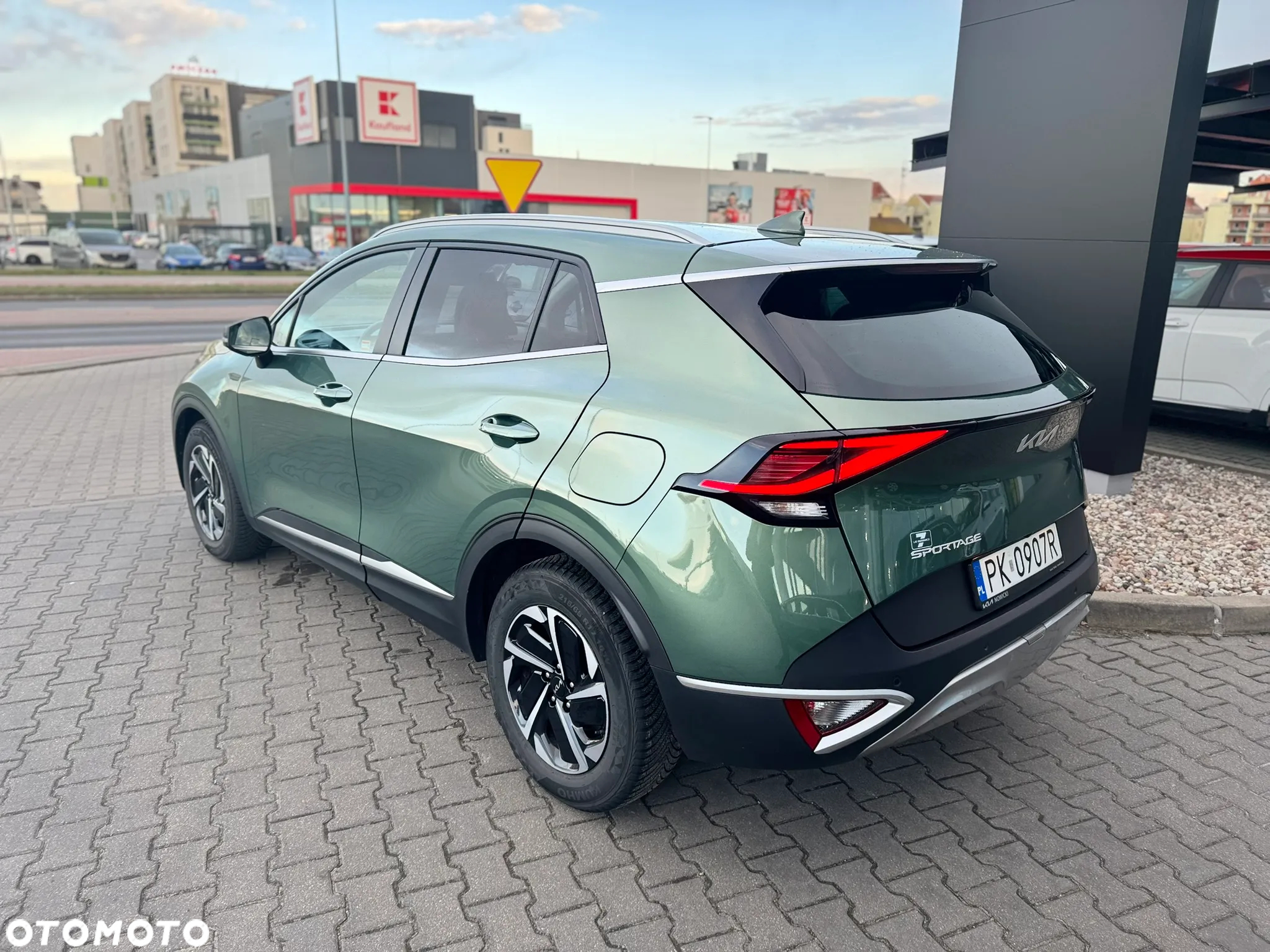 Kia Sportage 1.6 T-GDI MHEV L 2WD DCT - 3