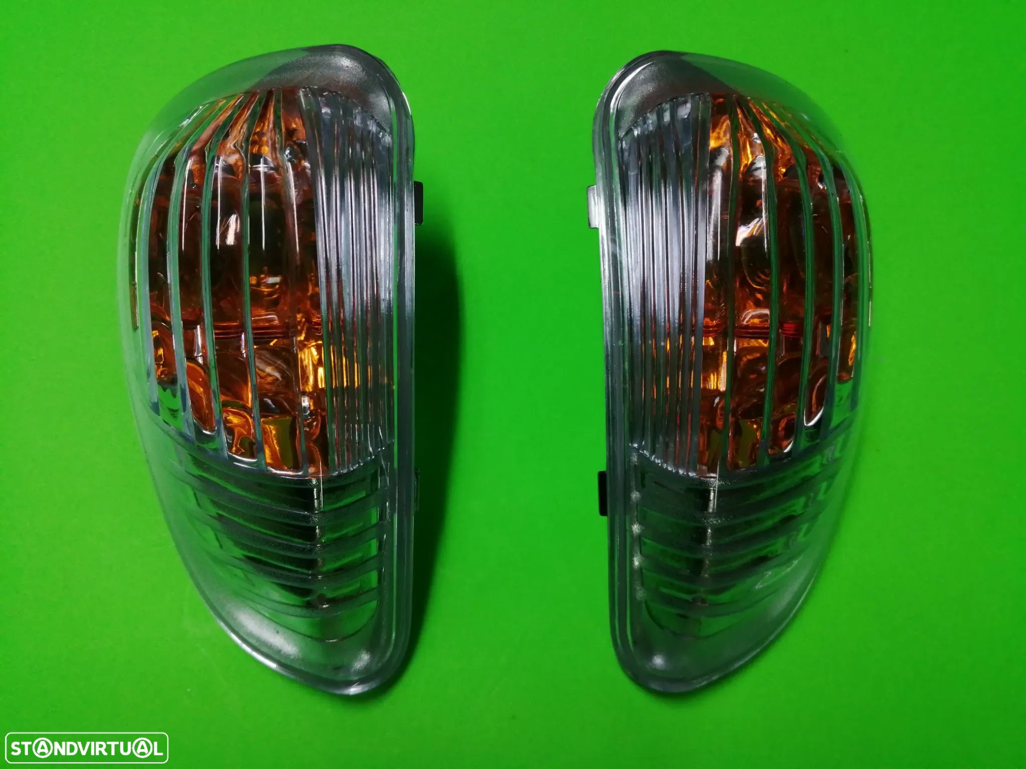 Farolins de Pisca do Espelho Retrovisor (Amarelos) - Renault Master III - 1