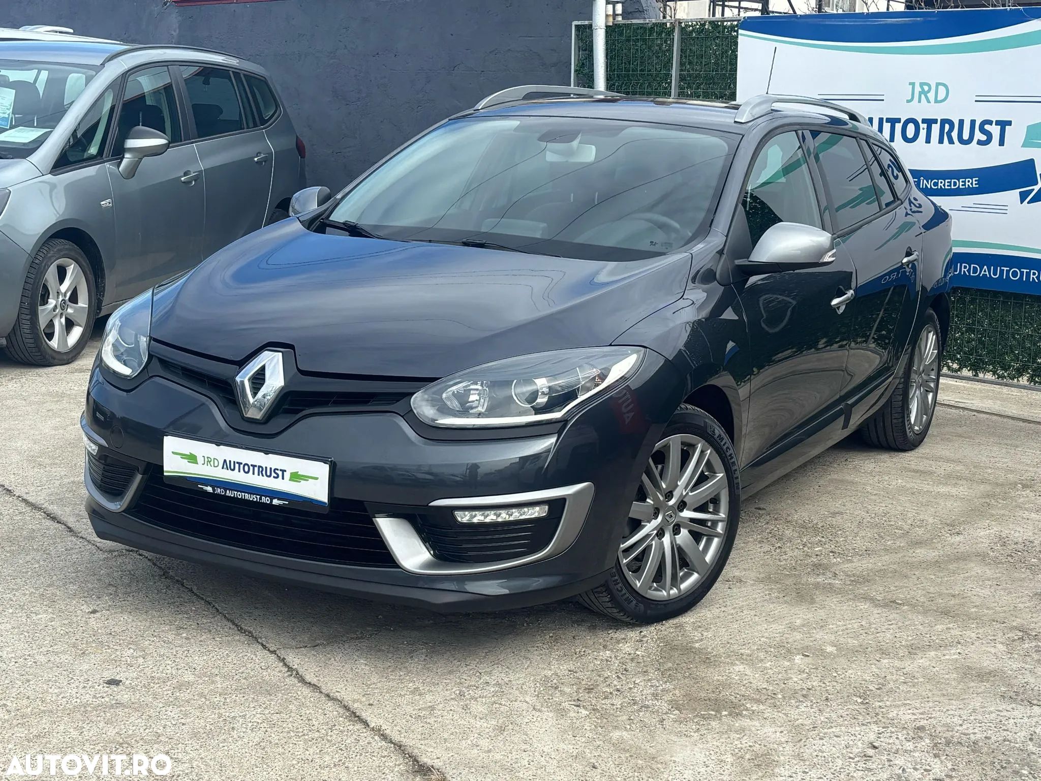 Renault Megane ENERGY dCi 110 GT LINE - 1