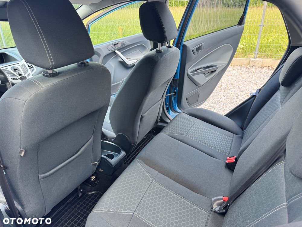 Ford Fiesta 1.4 Champions Edition - 23