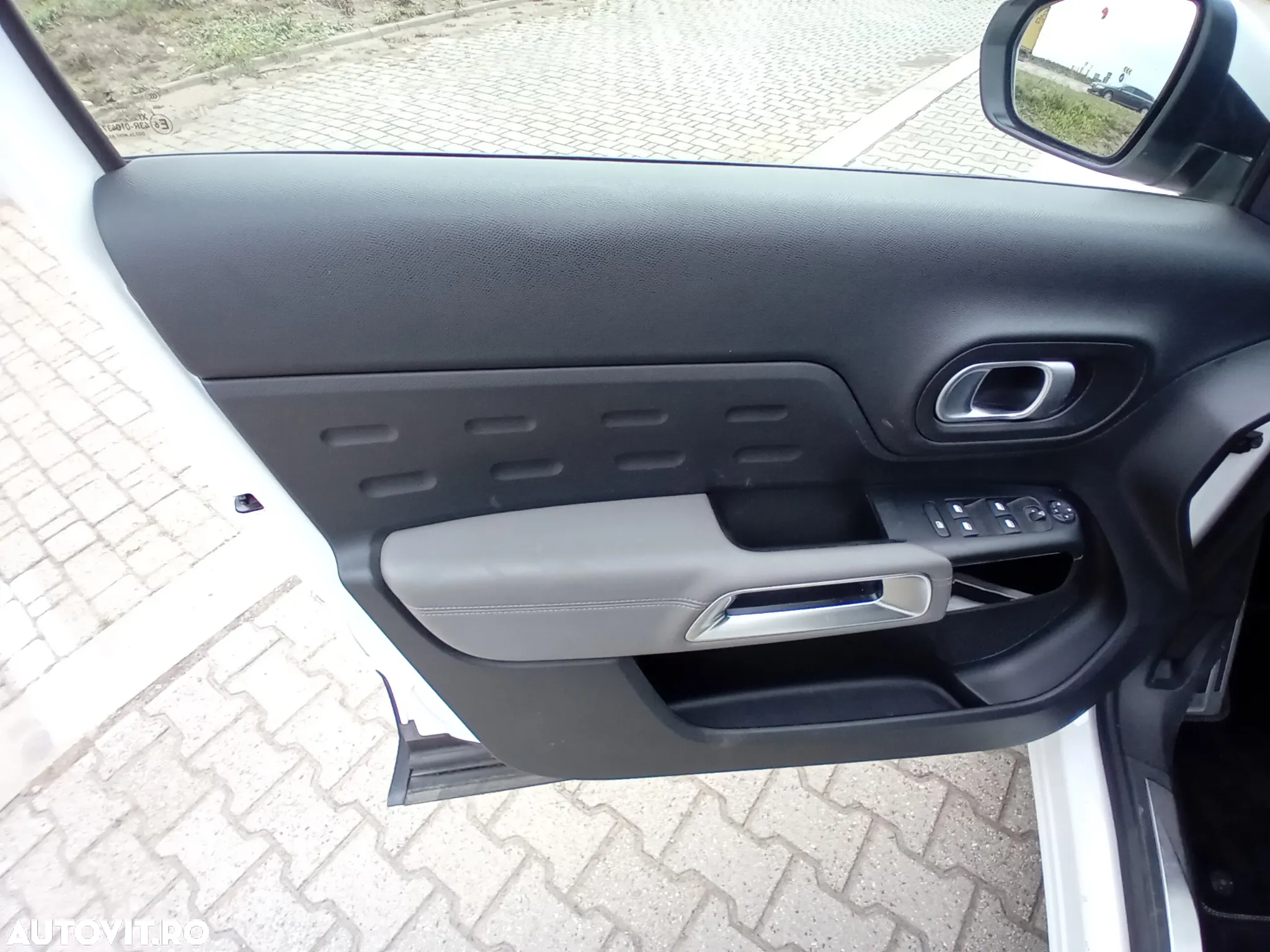 Citroën C5 Aircross 1.5 BlueHDi S&S EAT8 Shine - 19