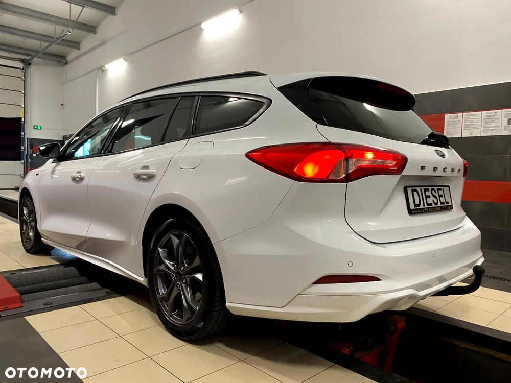 Ford Focus 2.0 EcoBlue ST-Line Business - 12