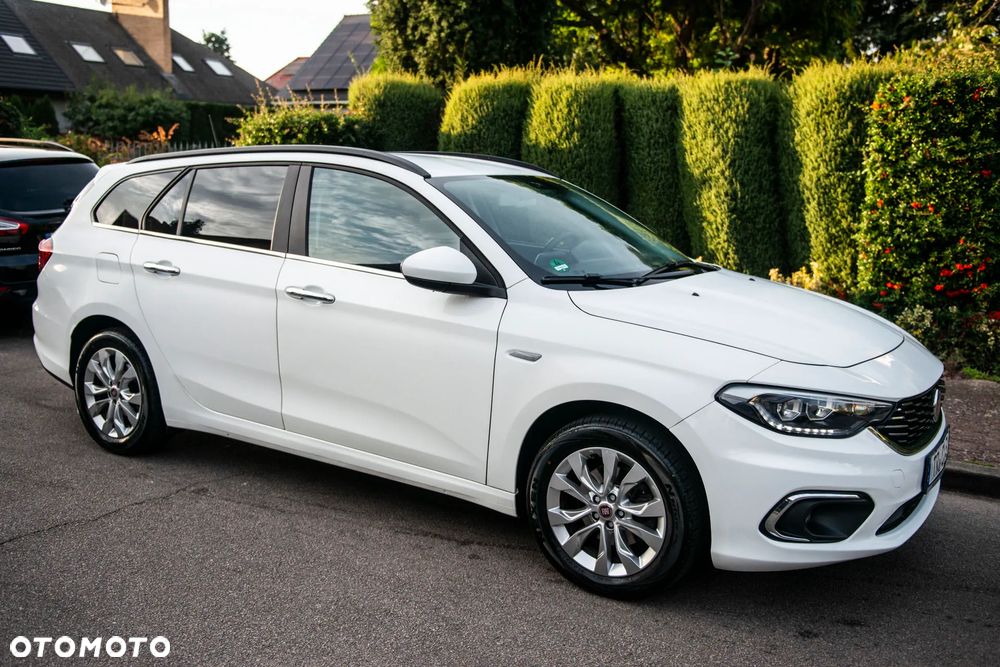 Fiat Tipo 1.4 T-Jet Lounge - 3