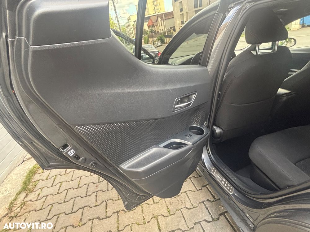 Toyota C-HR 2.0 Lounge - 7