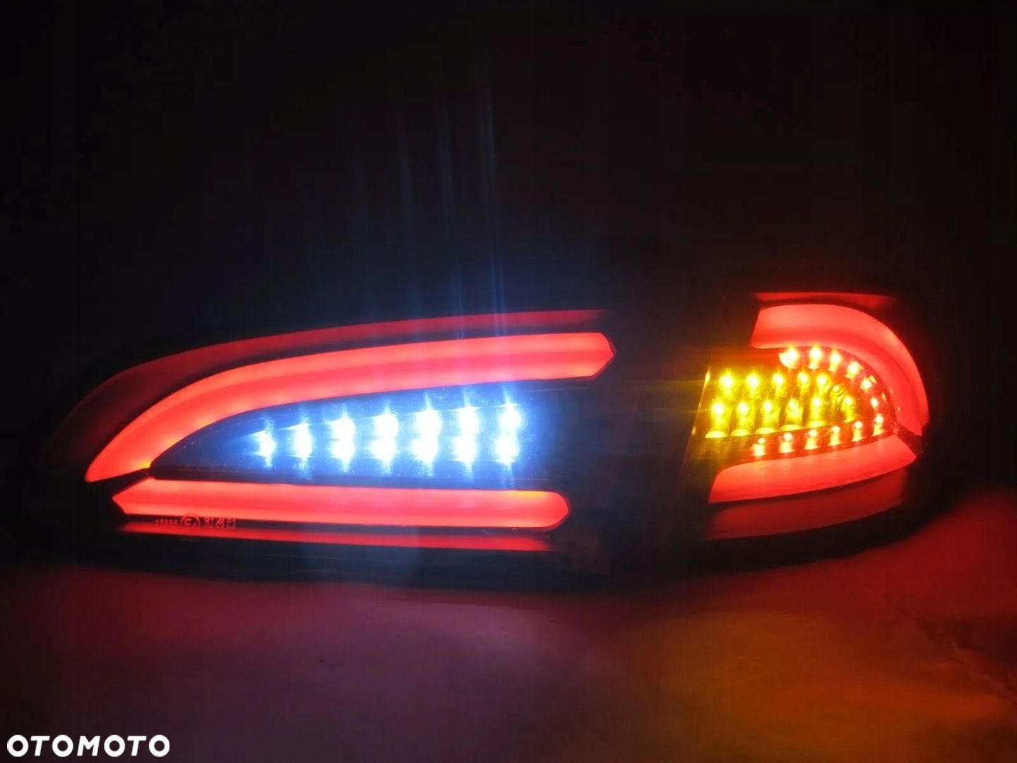 Lampy tylne 4sztuki kpl Led Neon Bar Tuning Black Seat Ibiza III 3 6l 02-8 - 7