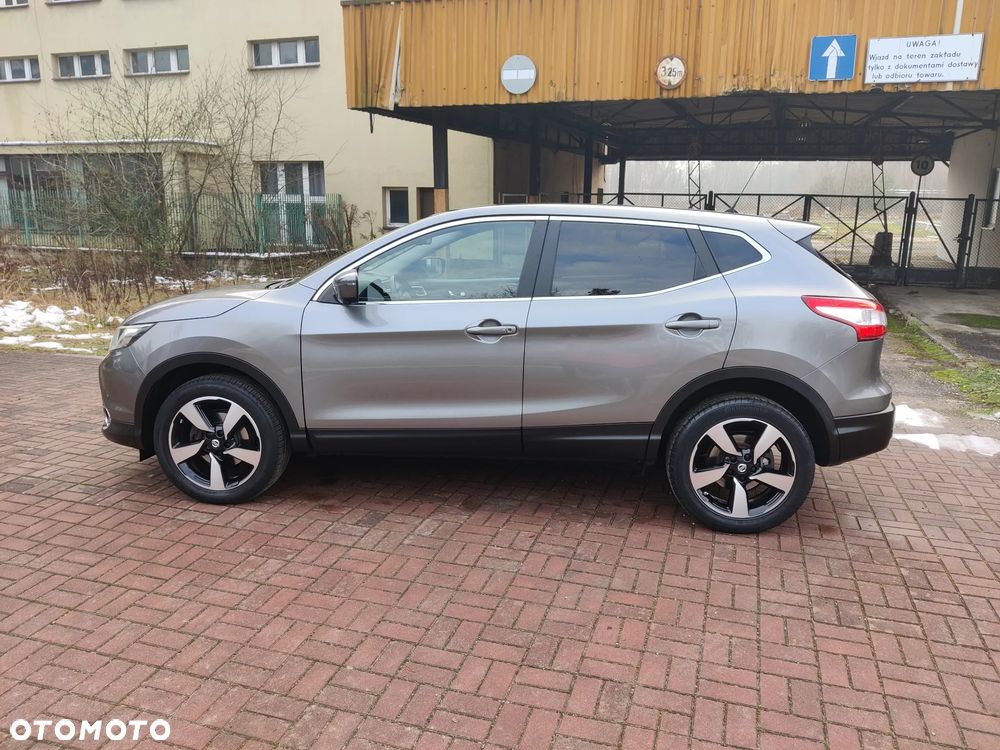 Nissan Qashqai 1.2 DIG-T Xtronic 360 - 18