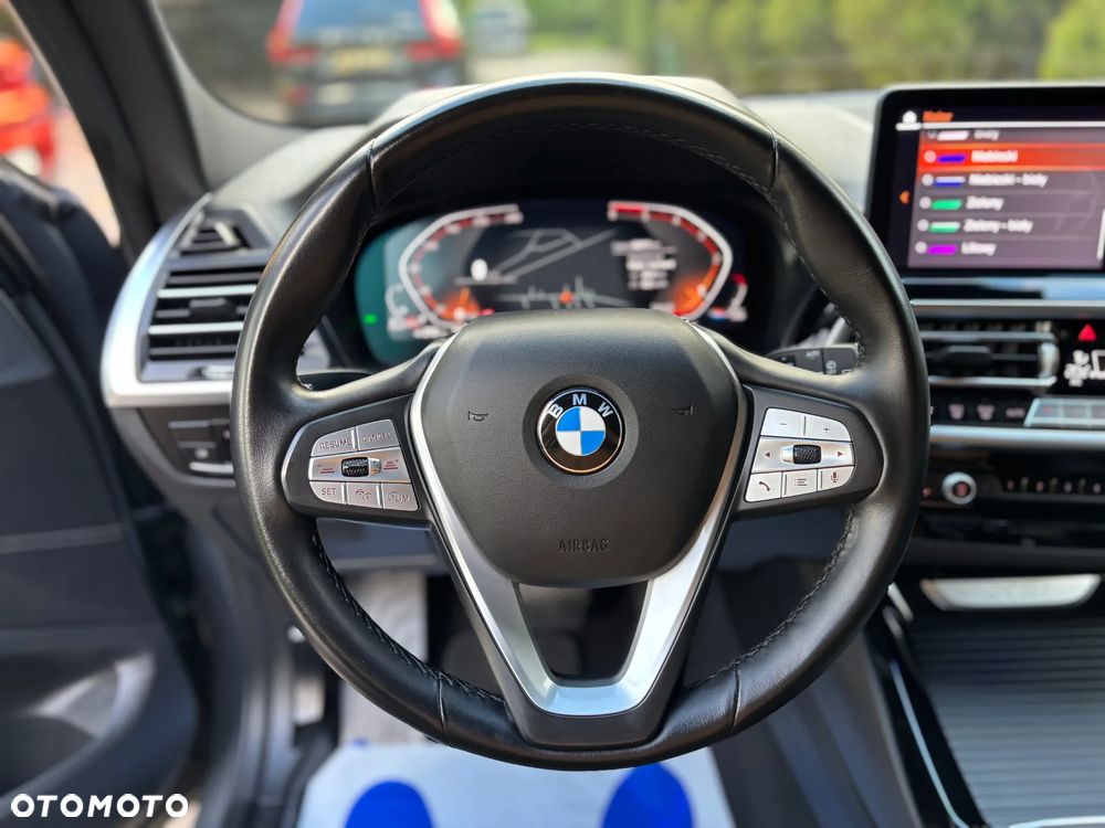 BMW X3 sDrive18d Advantage sport - 27