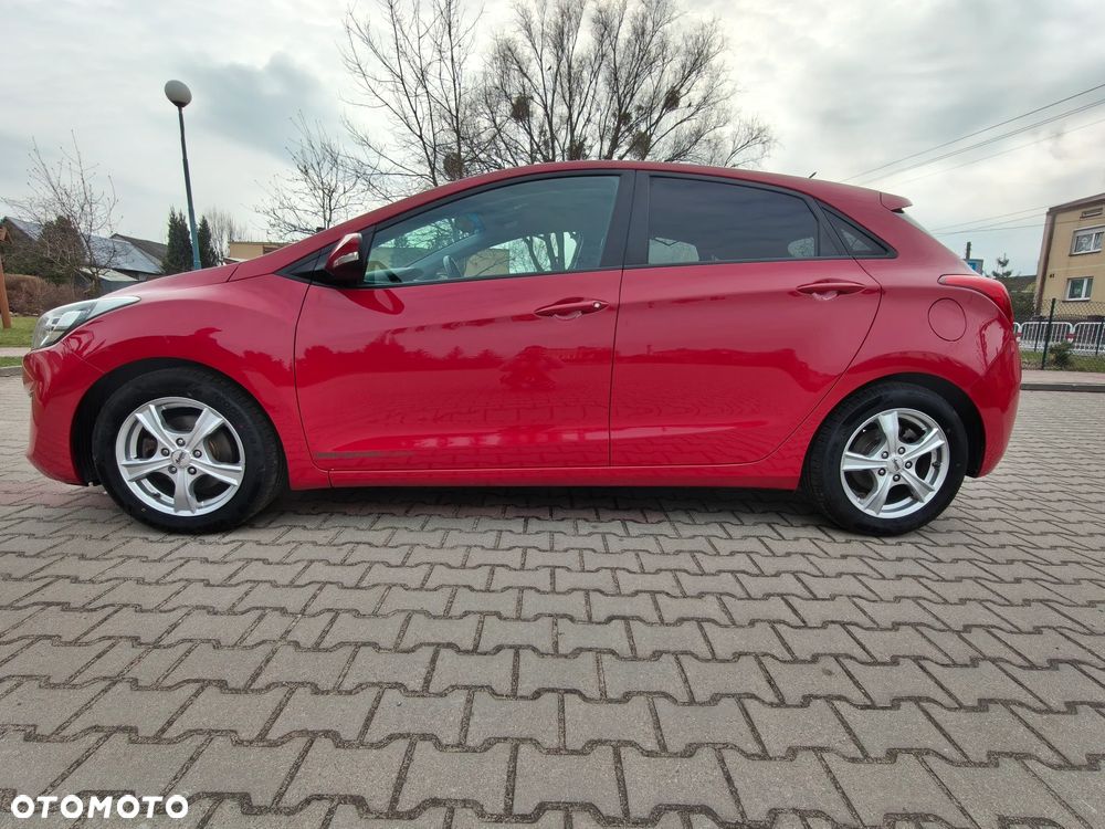Hyundai i30 1.4 CRDi Comfort - 4