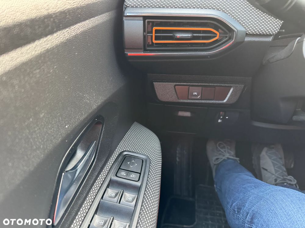 Dacia Sandero Stepway - 17