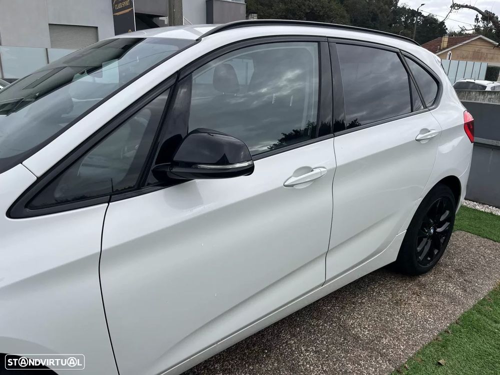 BMW 218 Active Tourer d Line Sport - 19