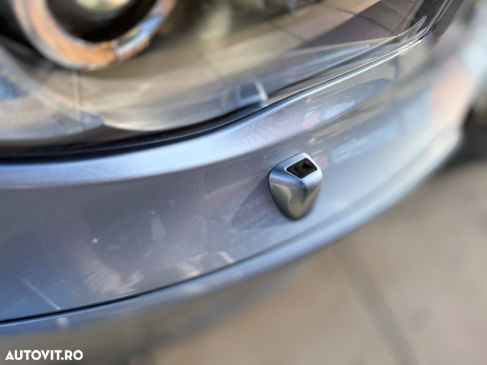 BMW Seria 1 120i Aut. Edition Sport - 25