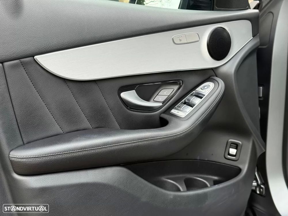Mercedes-Benz GLC 300 de 4Matic 9G-TRONIC AMG Line - 8