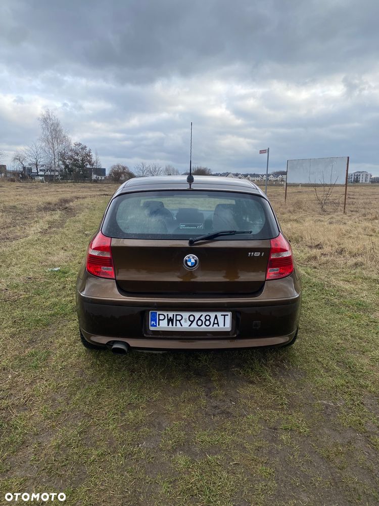 BMW Seria 1 118i - 5