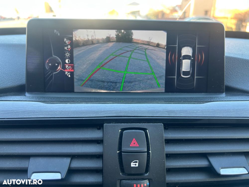 BMW Seria 3 330d xDrive Sport-Aut. Luxury Line - 15