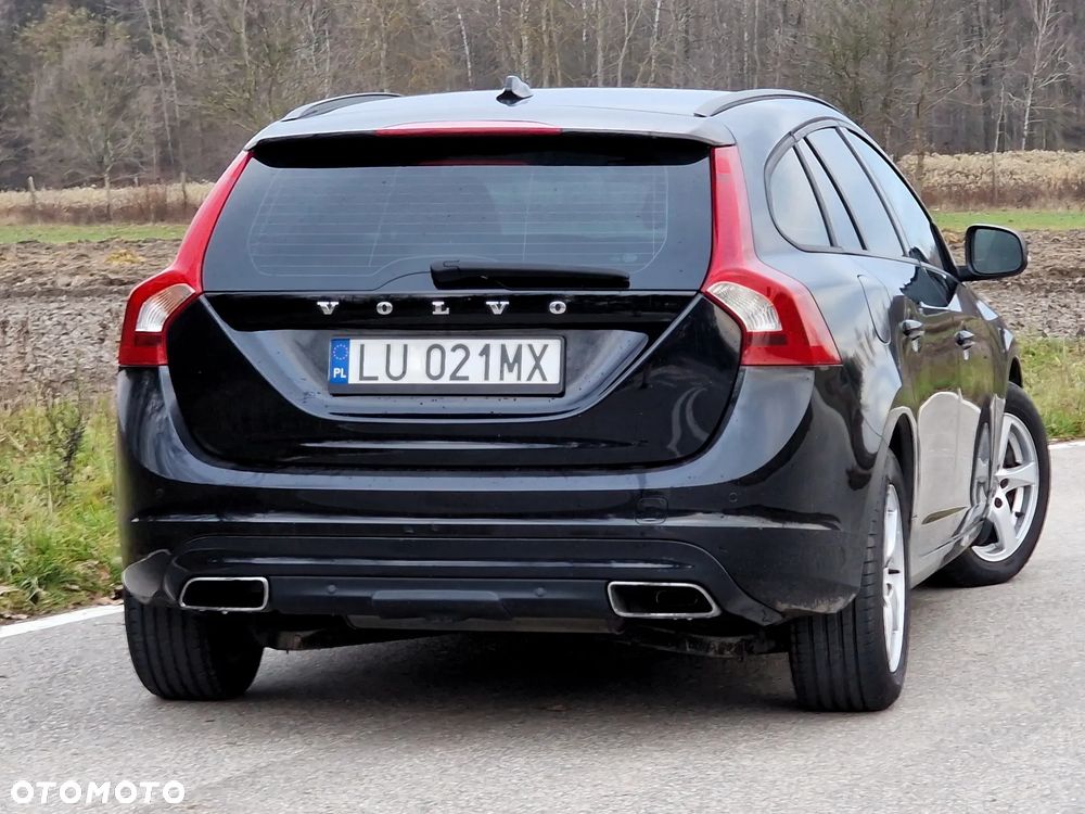 Volvo V60 D4 Drive-E Kinetic - 10