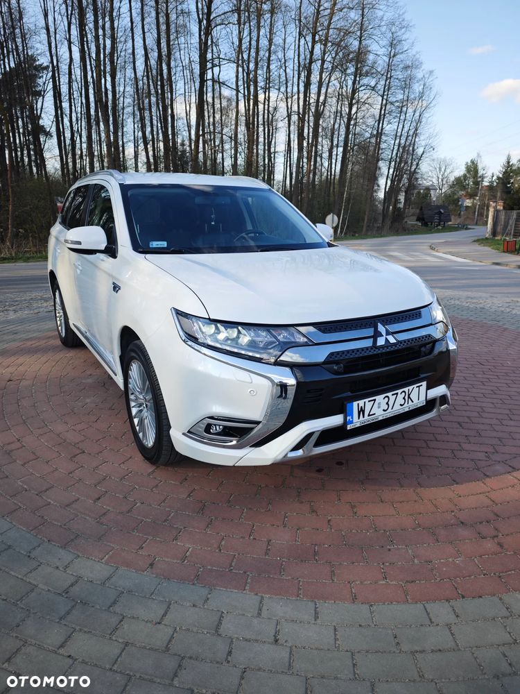 Mitsubishi Outlander Instyle - 18