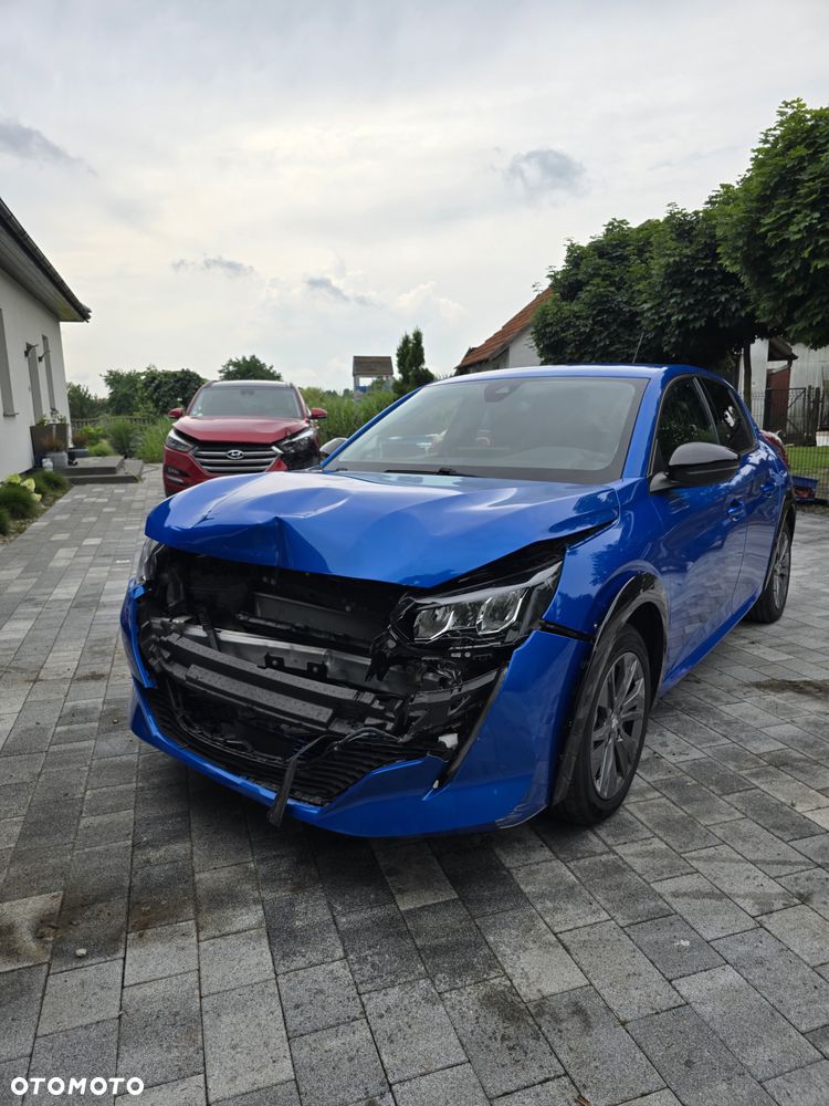 Peugeot 208 Allure - 5