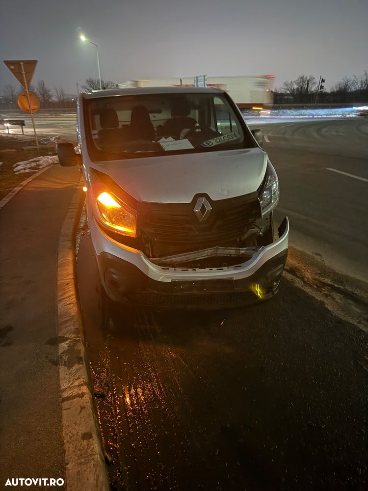 Renault Trafic - 1
