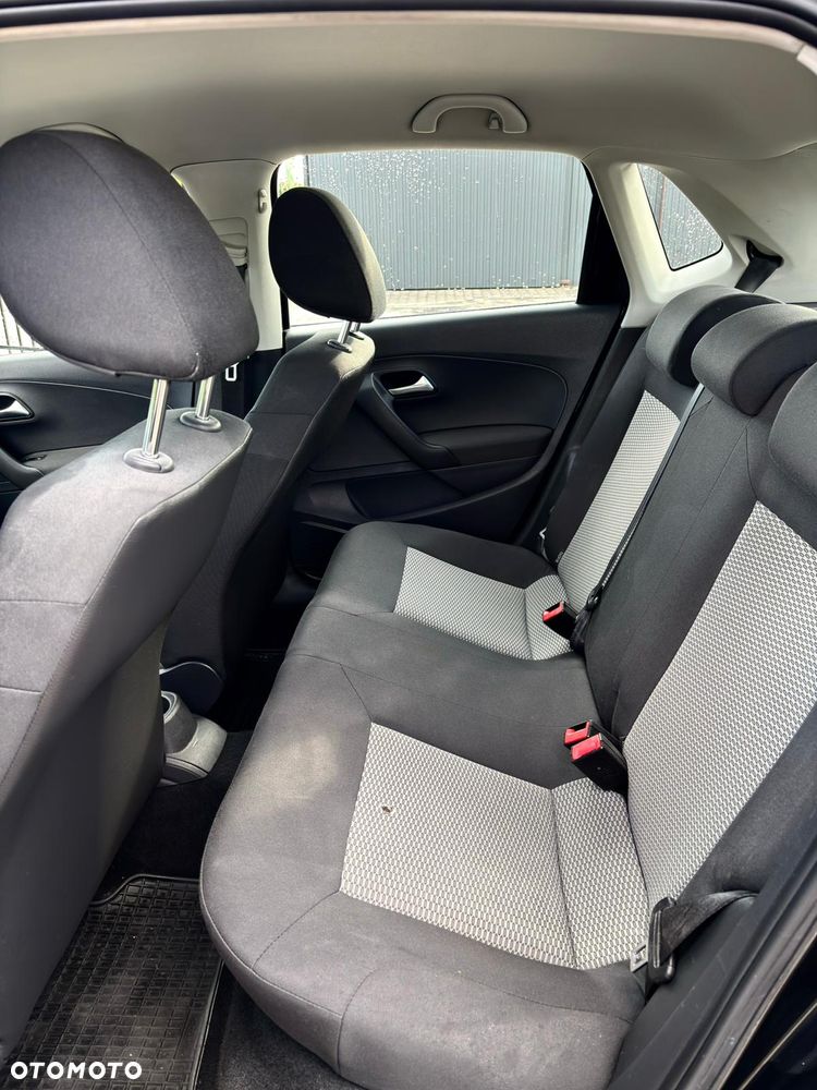 Volkswagen Polo 1.2 Life - 16