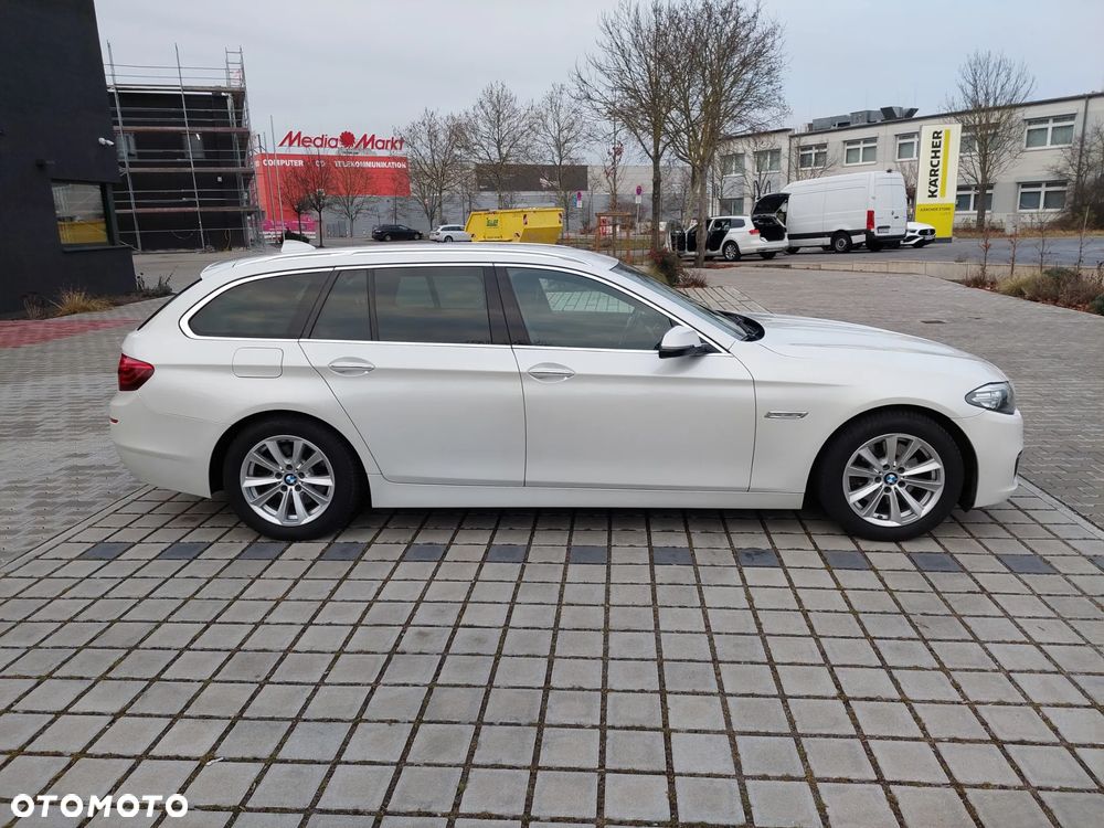 BMW Seria 5 520d Luxury Line - 3