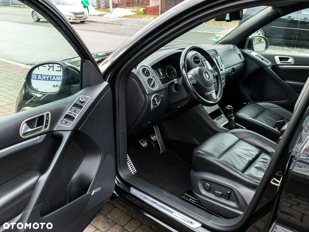 Volkswagen Touran - 13