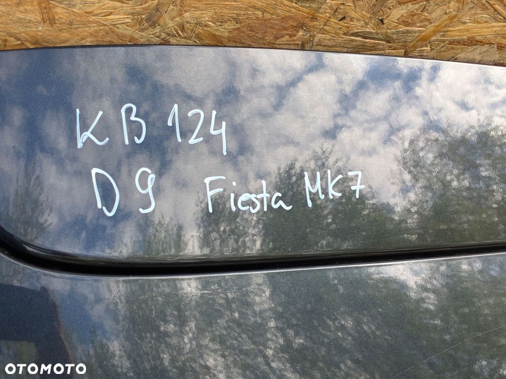 FORD FIESTA MK7 VII D2 KOD LAK. KLAPA BAGAŻNIKA KLAPA TYŁ KOMPLET - 2