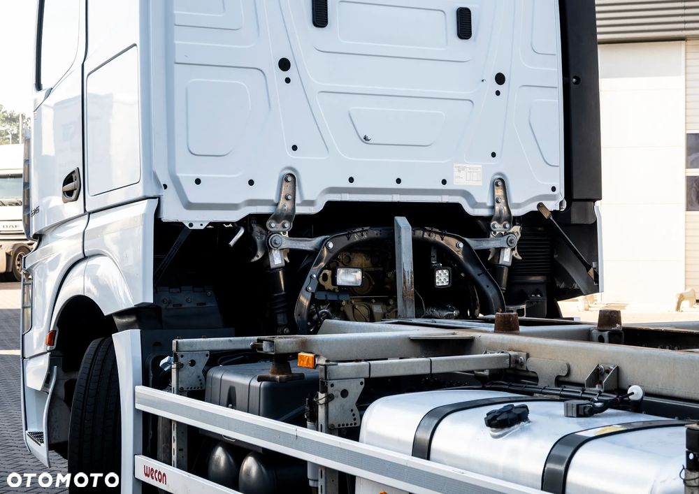 Mercedes-Benz ACTROS 2545 6X2 - 15