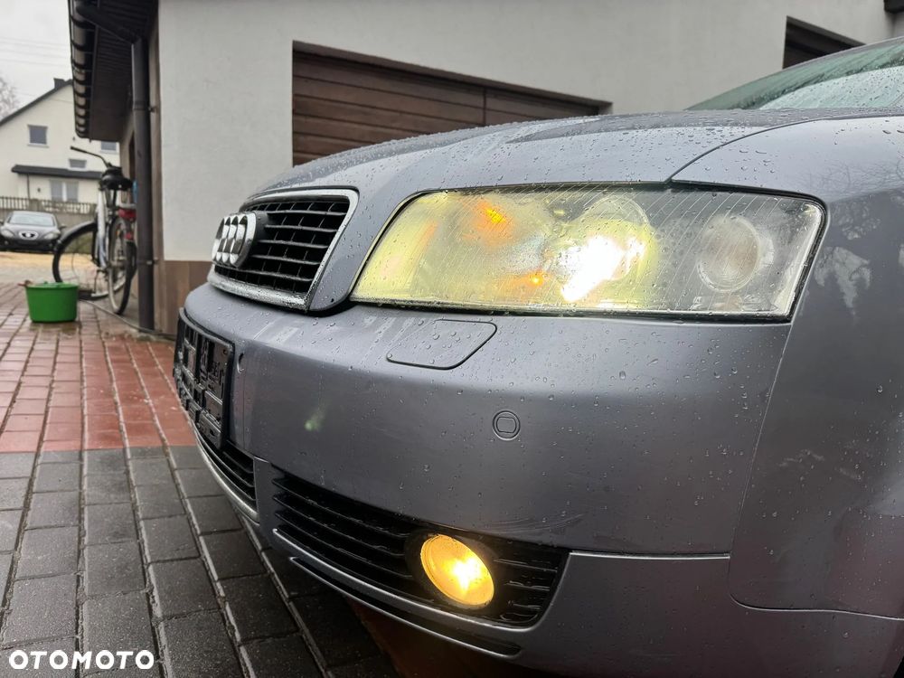 Audi A4 Limousine - 7