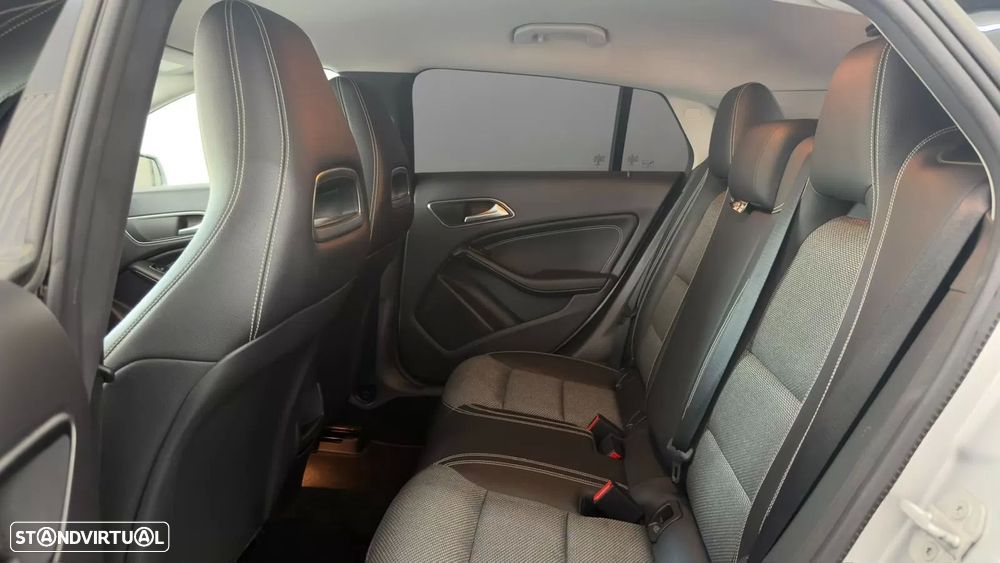 Mercedes-Benz CLA 180 d Shooting Brake Urban - 27