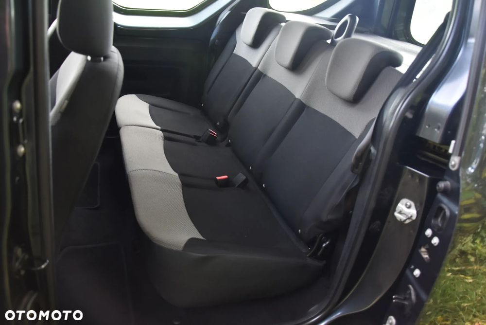 Dacia Dokker 1.6 MPI 85 Ambiance - 8