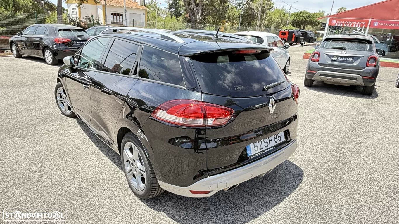 Renault Clio Sport Tourer 1.5 dCi GT Line - 11