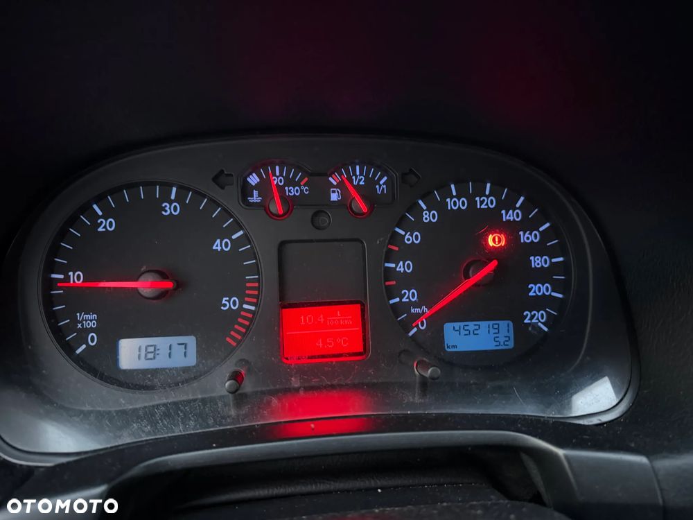 Volkswagen Golf 1.9 TDI Basis - 13