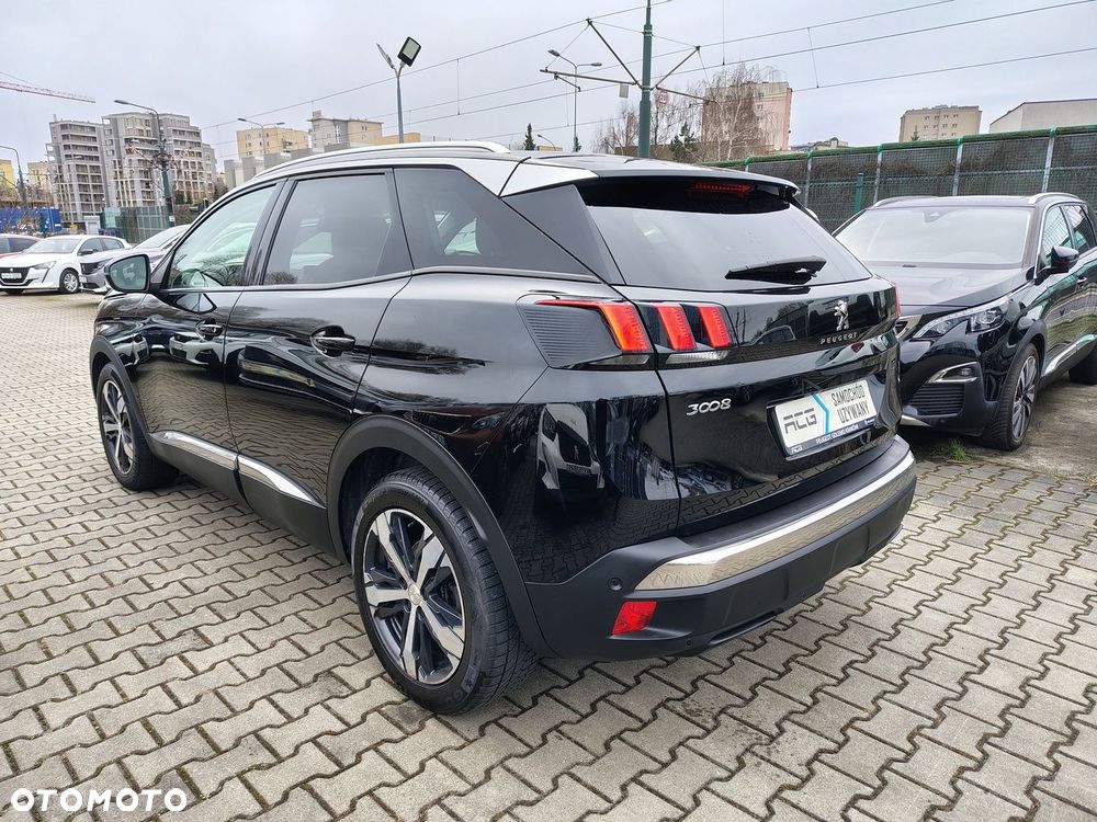 Peugeot 3008 1.2 PureTech GPF Allure S&S - 4