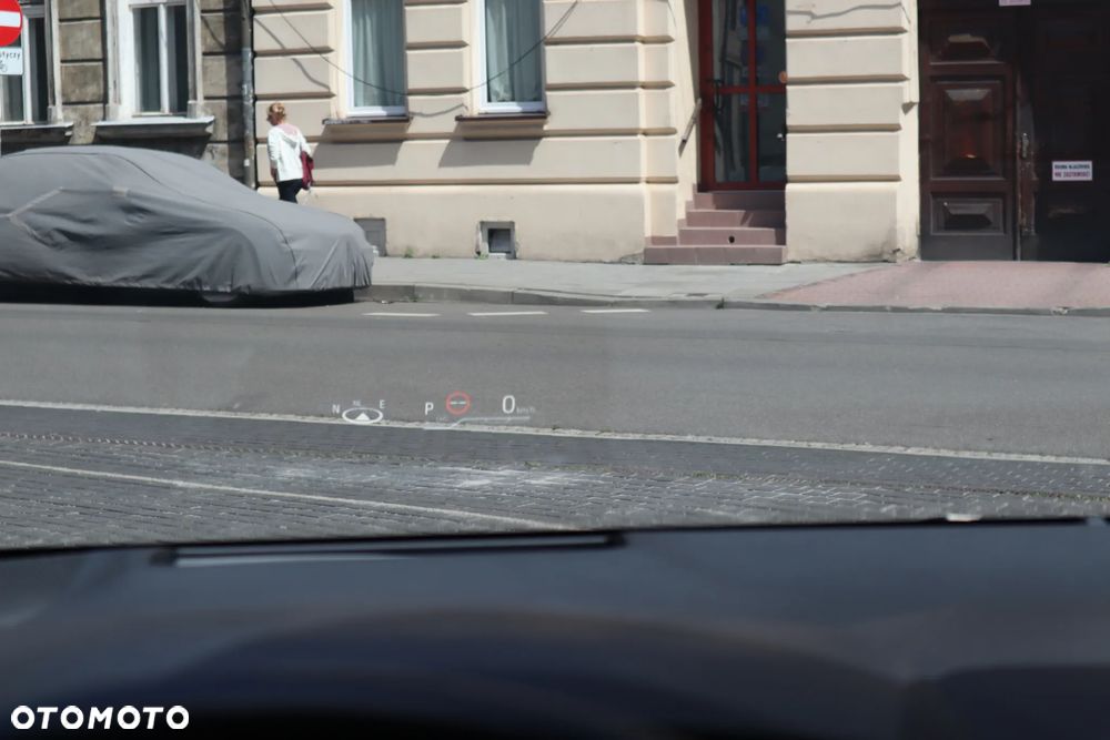 Toyota Corolla 1.8 Hybrid Executive - 12
