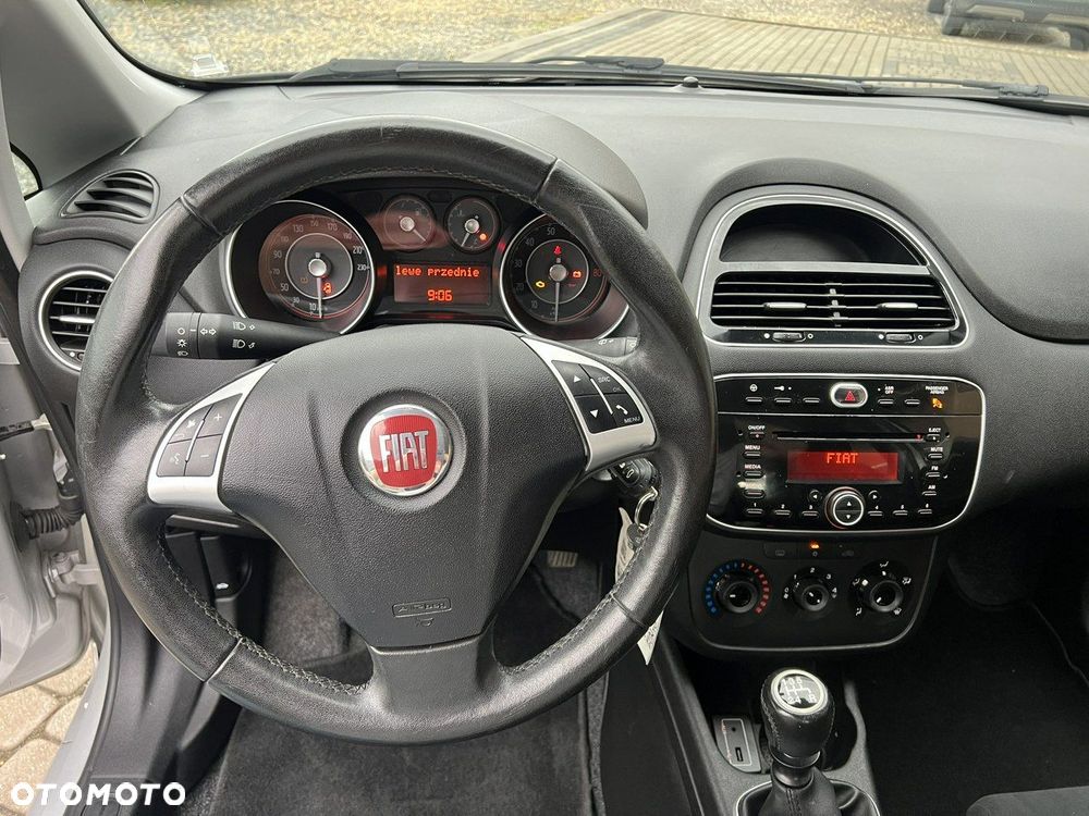 Fiat Punto 2012 - 11