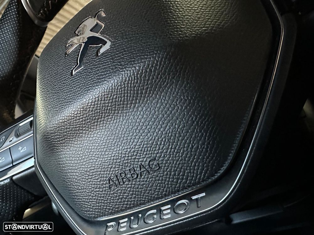 Peugeot 5008 1.5 BlueHDi GT Line J19 EAT8 - 47