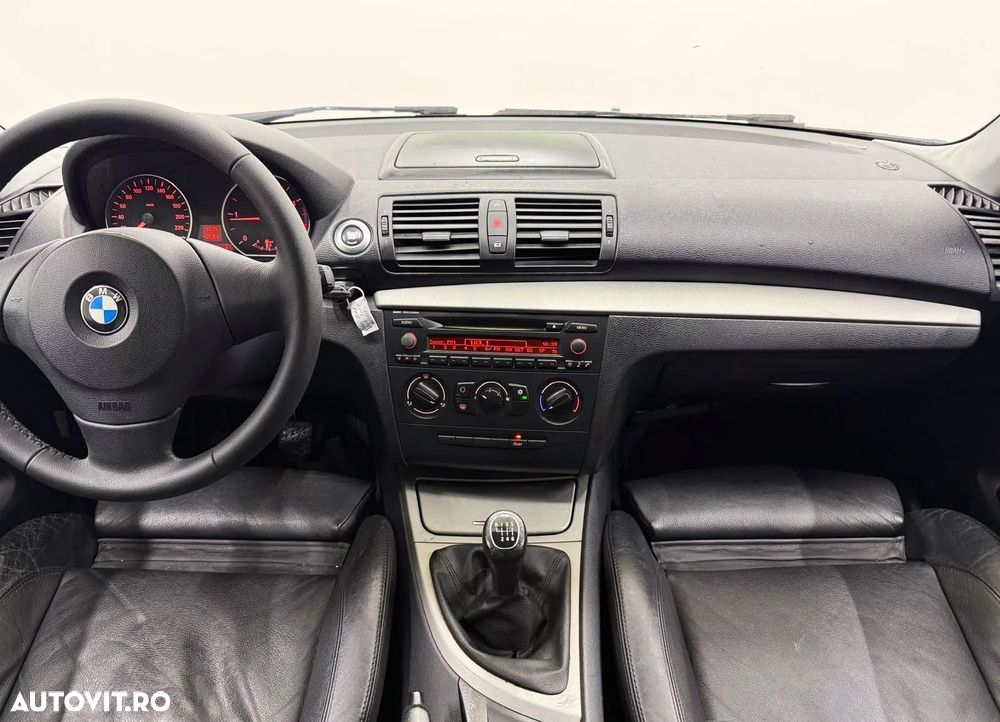 BMW Seria 1 118d - 8