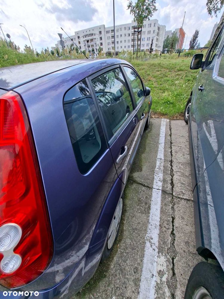 Ford Fiesta - 4