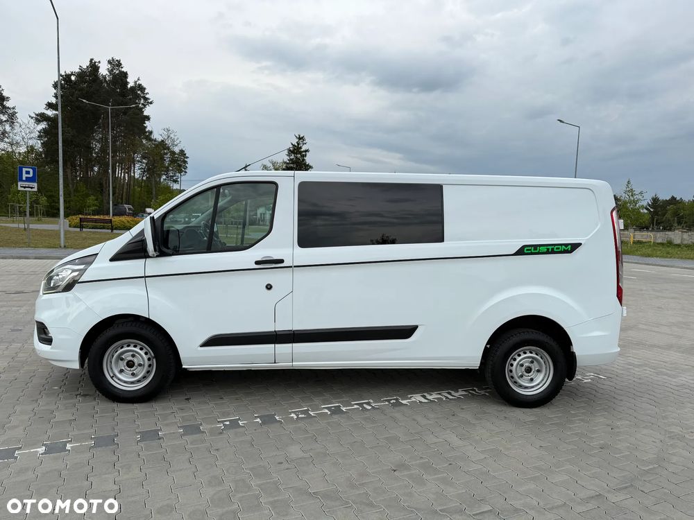 Ford TRANSIT CUSTOM - 6